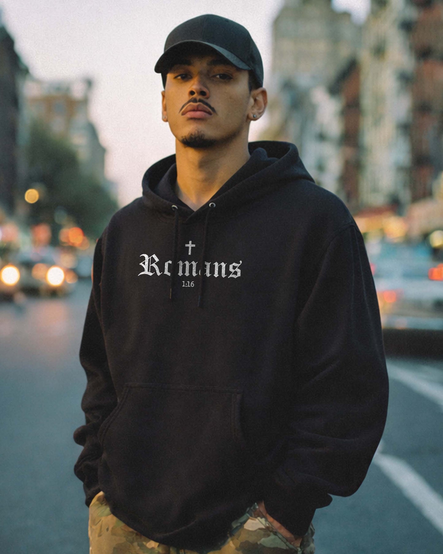 Romans 1:16 - I am not ashamed of the gospel Hoodie – Black
